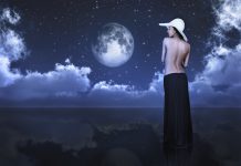 luna plina albastra in varsator august 2021